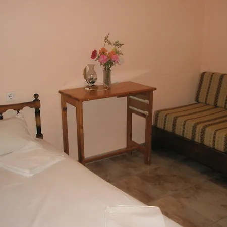 Faliraki * Mpenitses